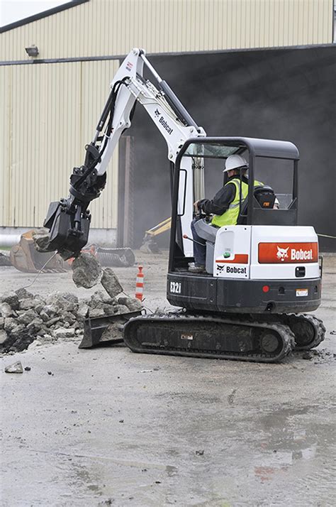 bobcat e32i mini excavator